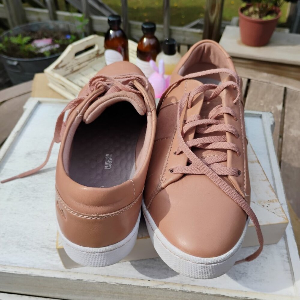 Clarks Collection Leather Sneakers – Rose Pink – Ultimate Comfort Cushion Feel – - Picture 3 of 5